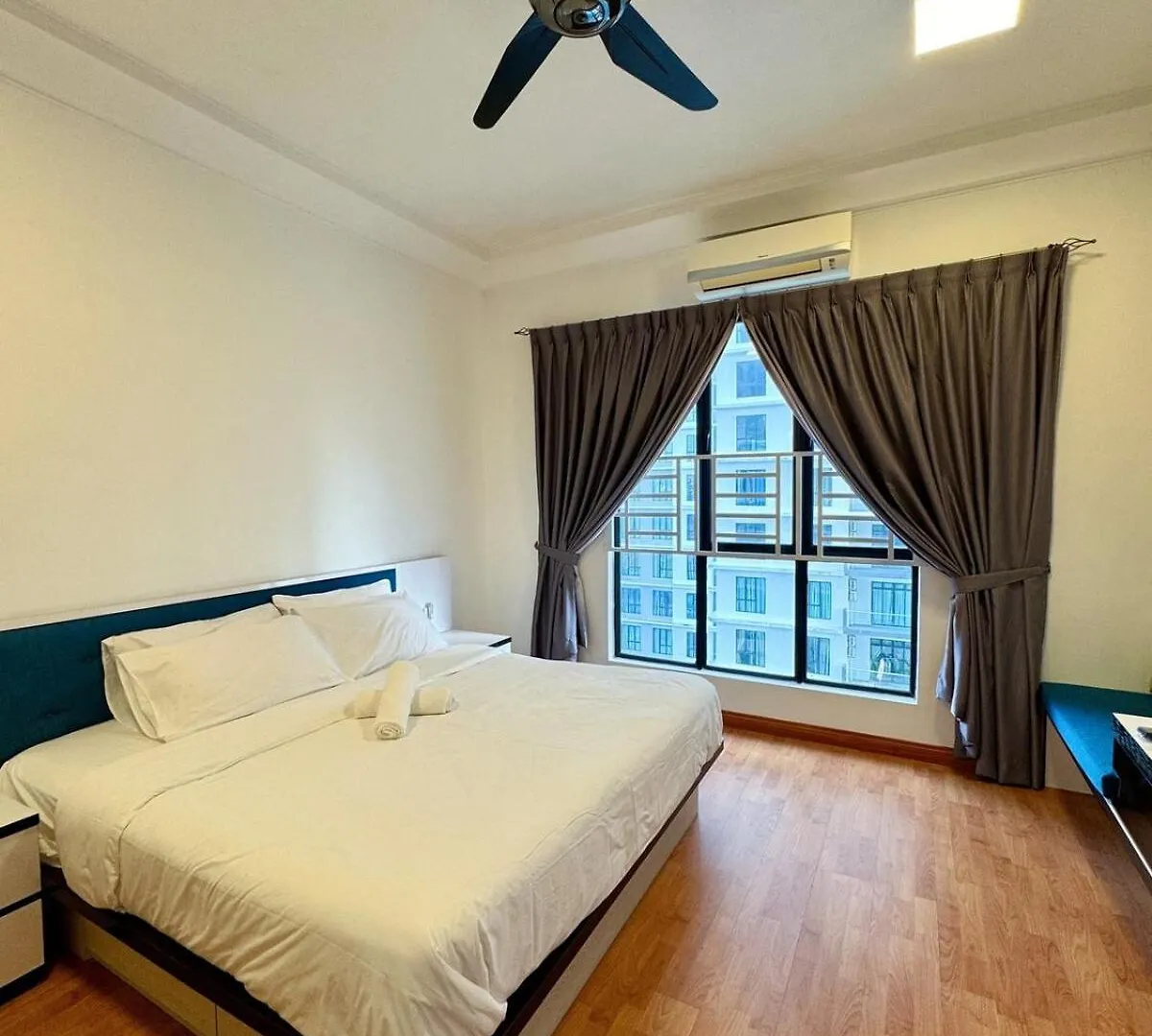 1208Paradigm Mall Family Cozy Up To 11Pax Johor Bahru Malásia